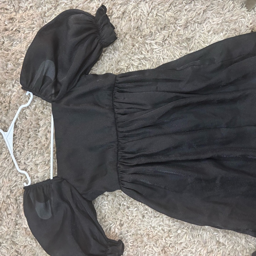 Elegant Black Puff Sleeve Dress
